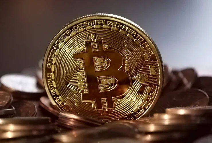 Crypto as a Payment Option: Pros, Cons & Worth It